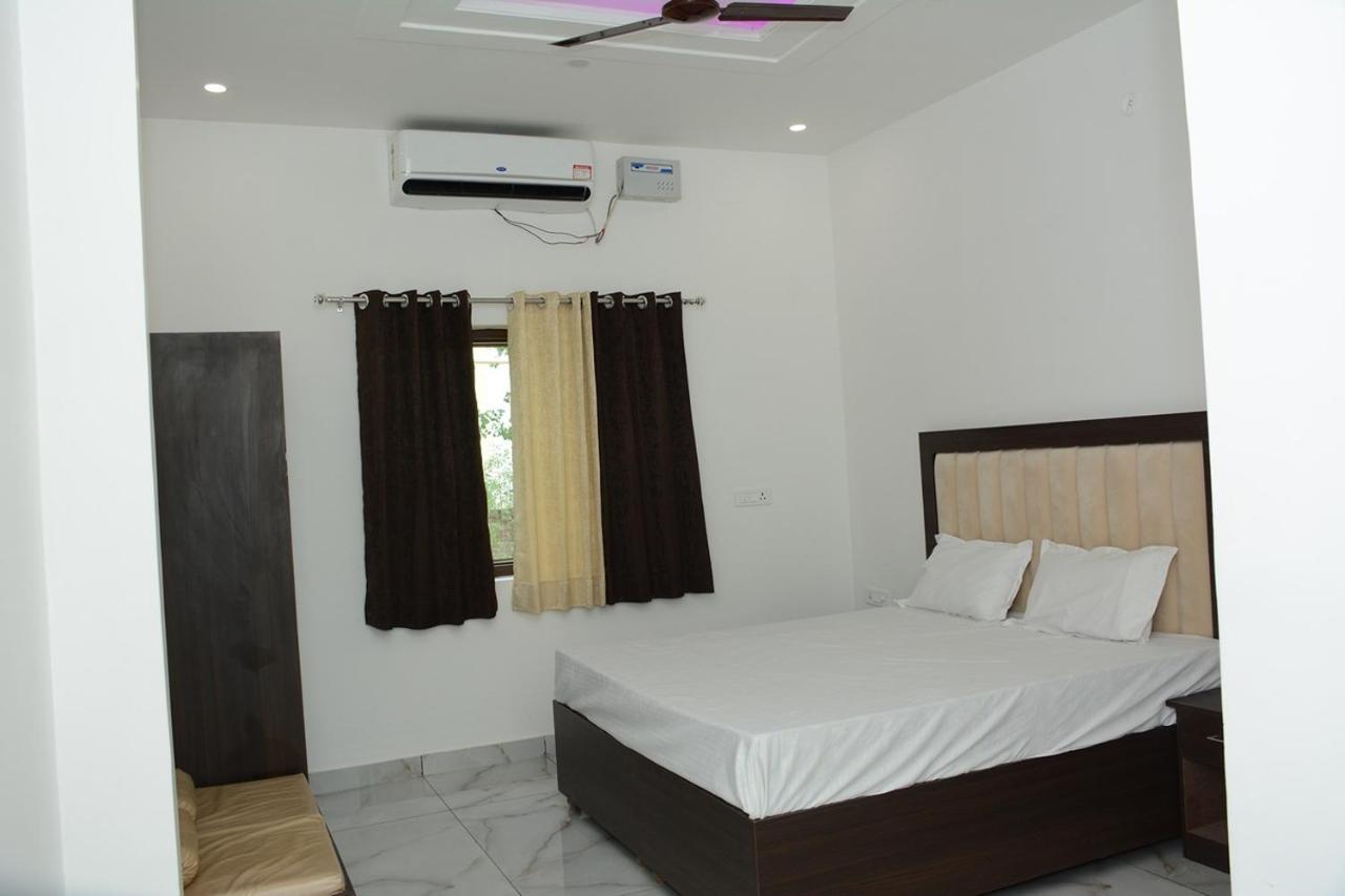 Royal Green Celebrate In Style Saharanpur Exterior foto