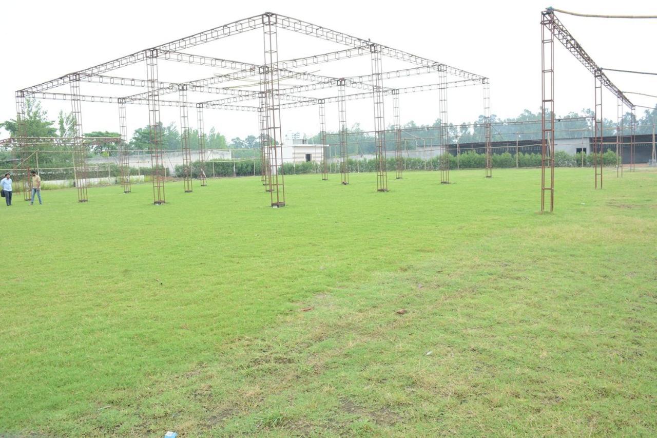 Royal Green Celebrate In Style Saharanpur Exterior foto