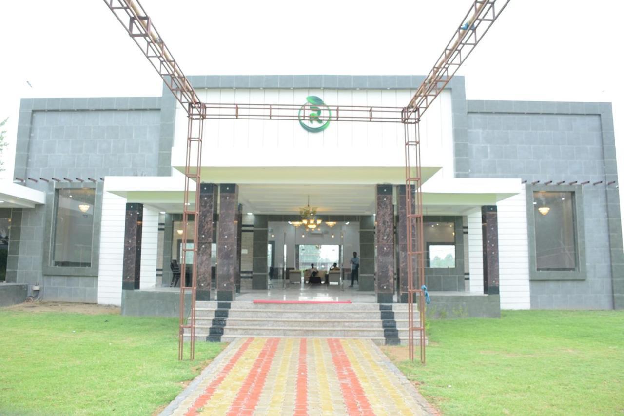 Royal Green Celebrate In Style Saharanpur Exterior foto